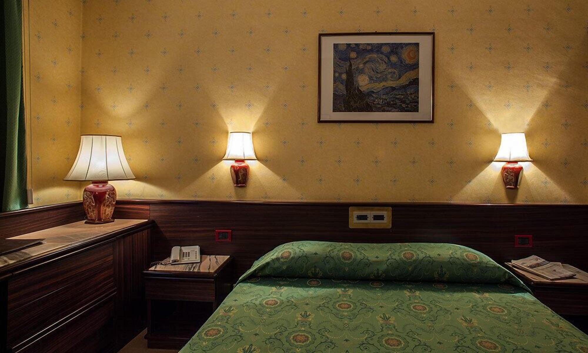 Hotel Leonardo Da Vinci Sassari Esterno foto