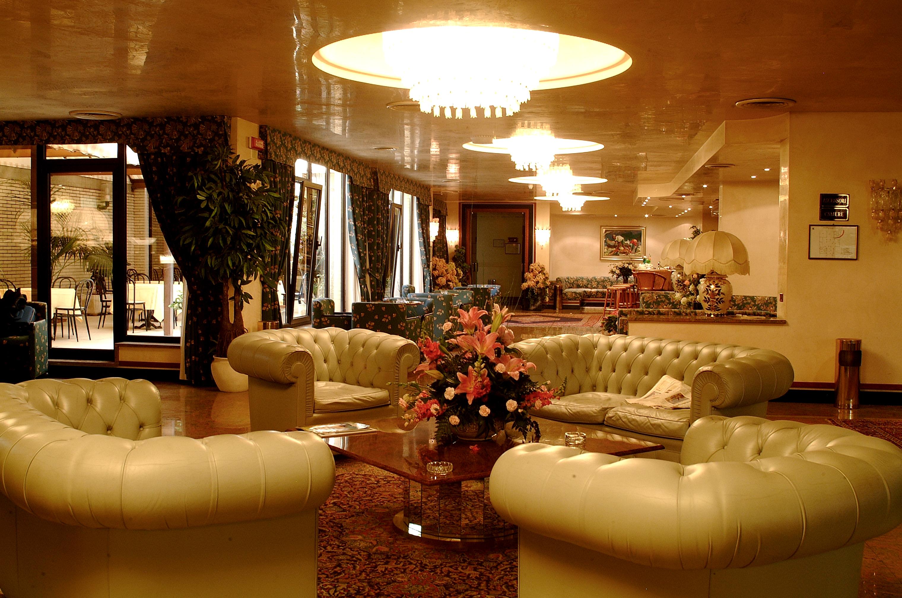 Hotel Leonardo Da Vinci Sassari Esterno foto