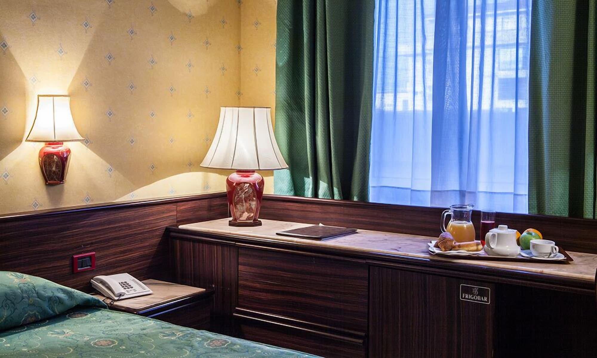 Hotel Leonardo Da Vinci Sassari Esterno foto