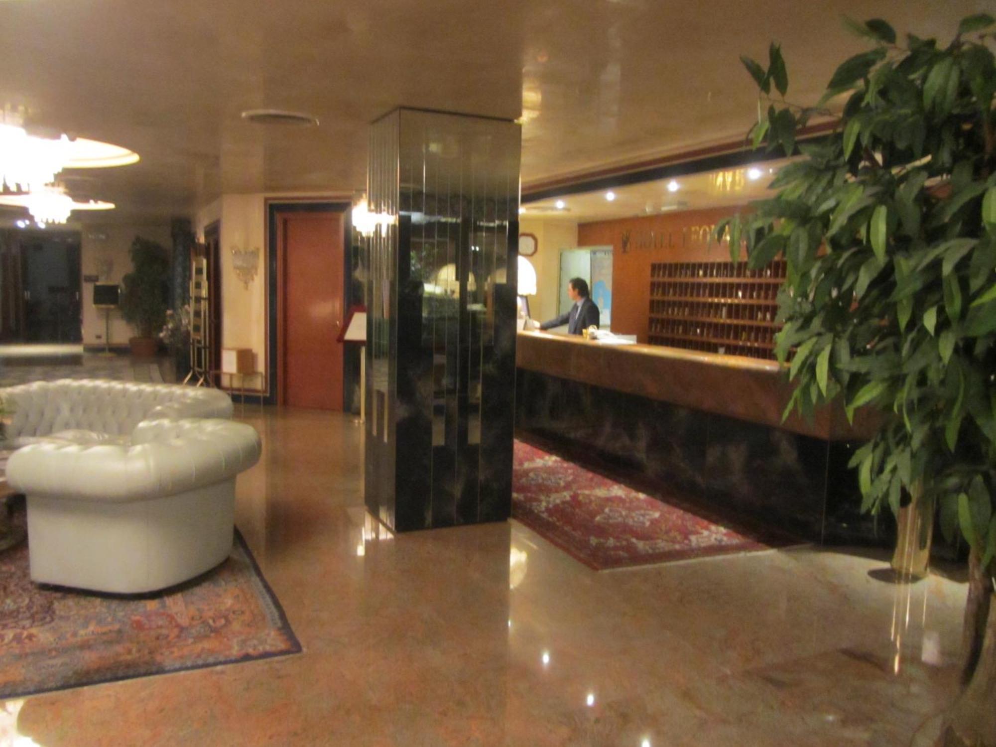 Hotel Leonardo Da Vinci Sassari Esterno foto