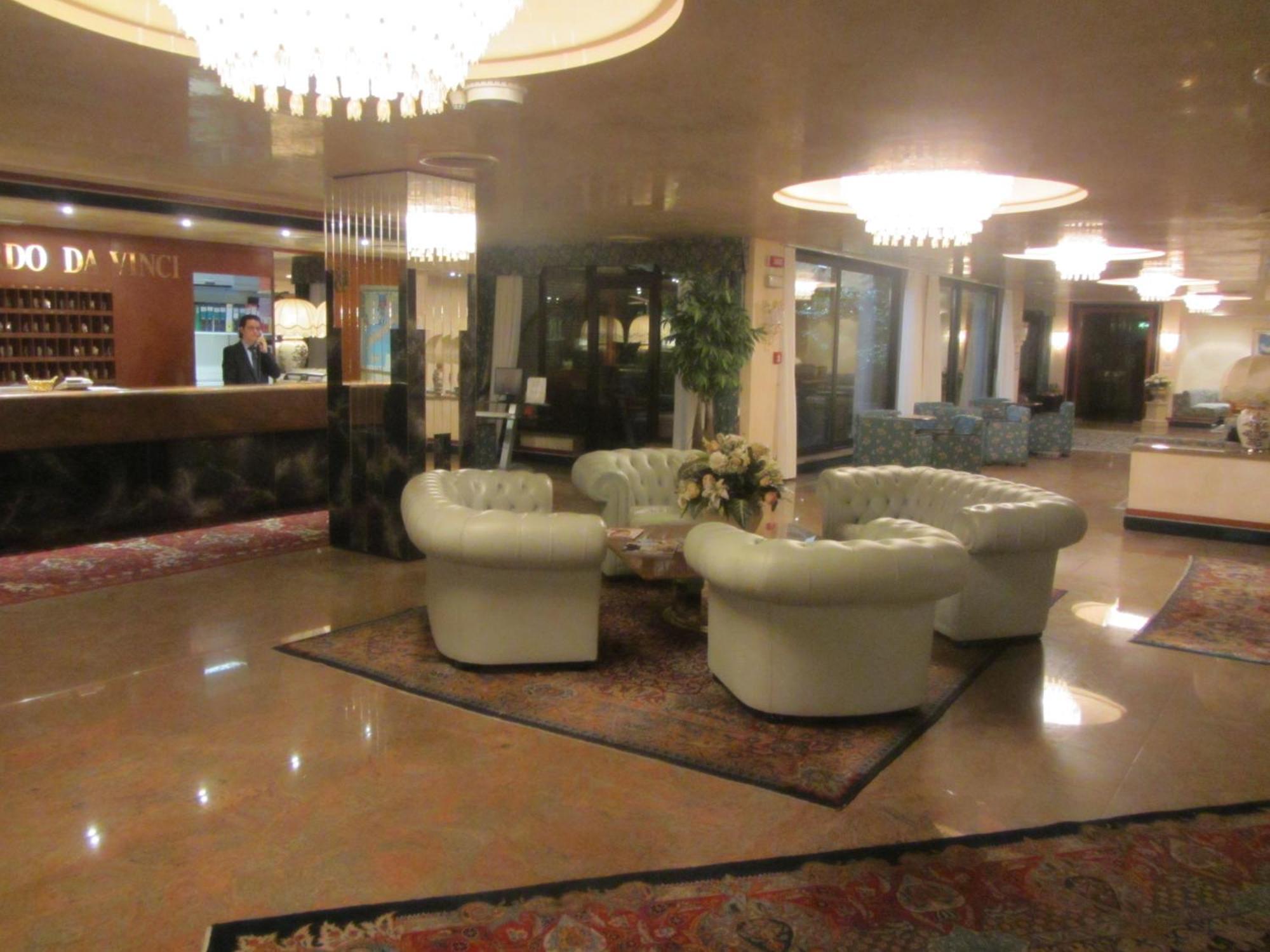 Hotel Leonardo Da Vinci Sassari Esterno foto