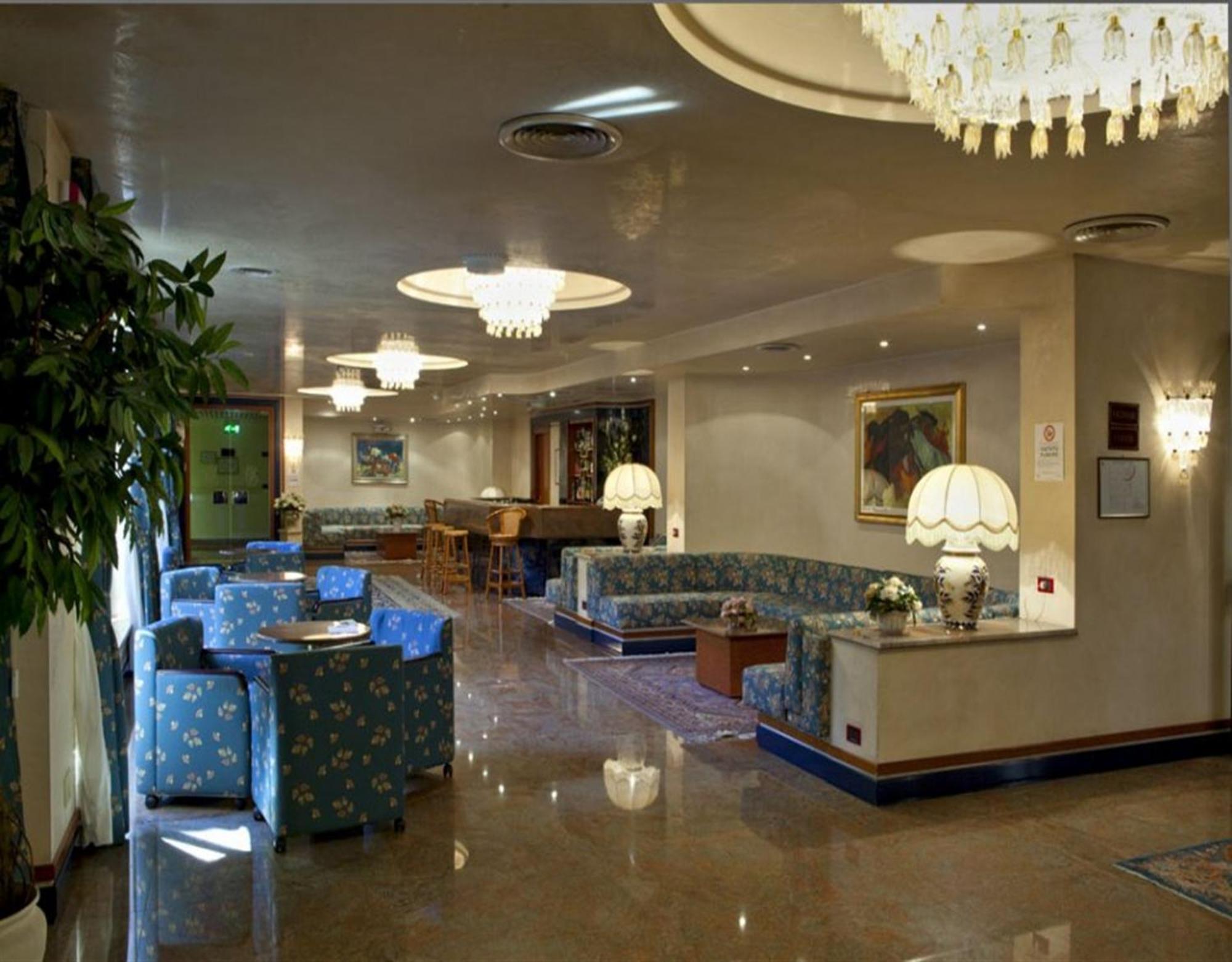 Hotel Leonardo Da Vinci Sassari Esterno foto