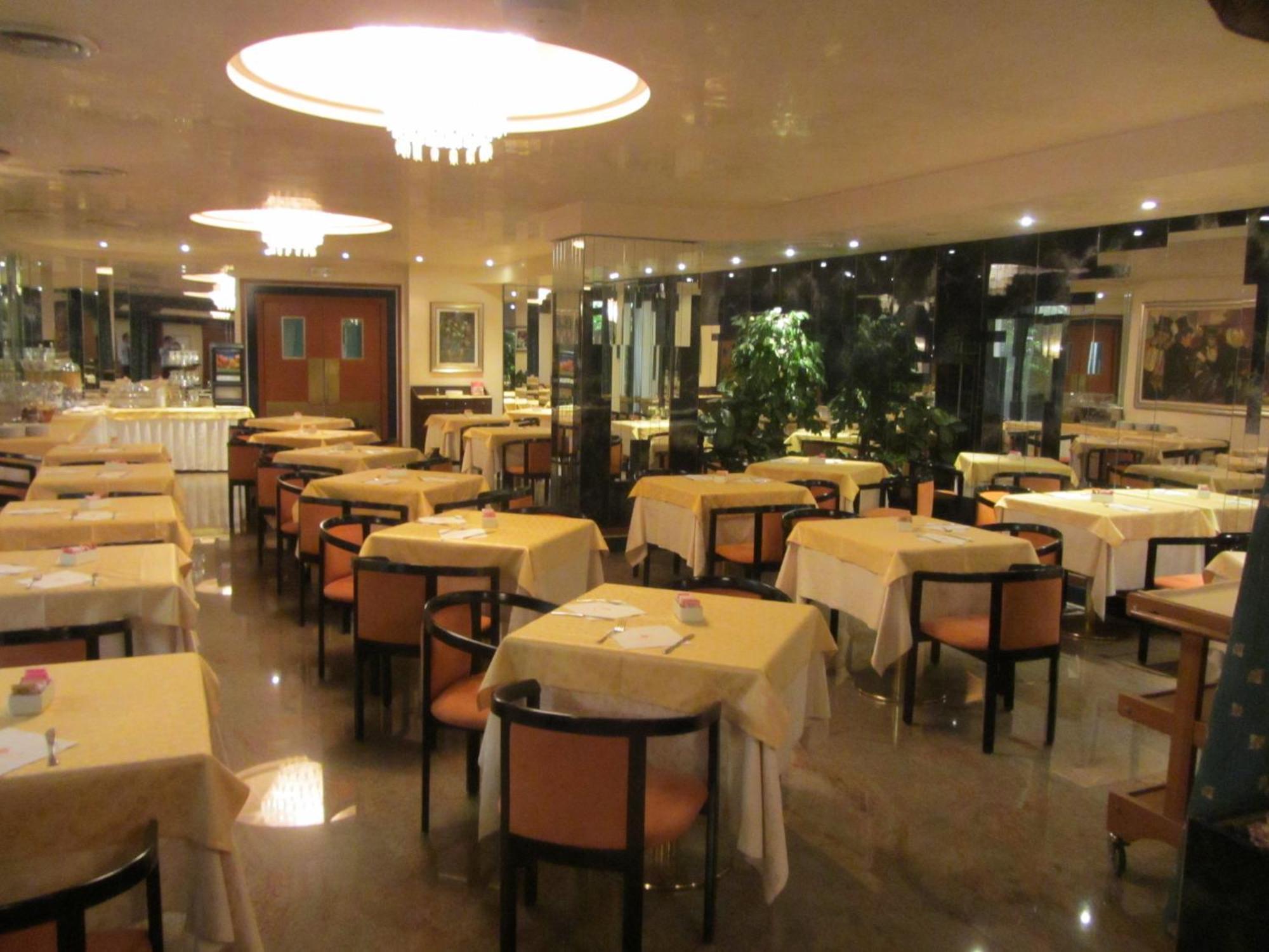 Hotel Leonardo Da Vinci Sassari Esterno foto