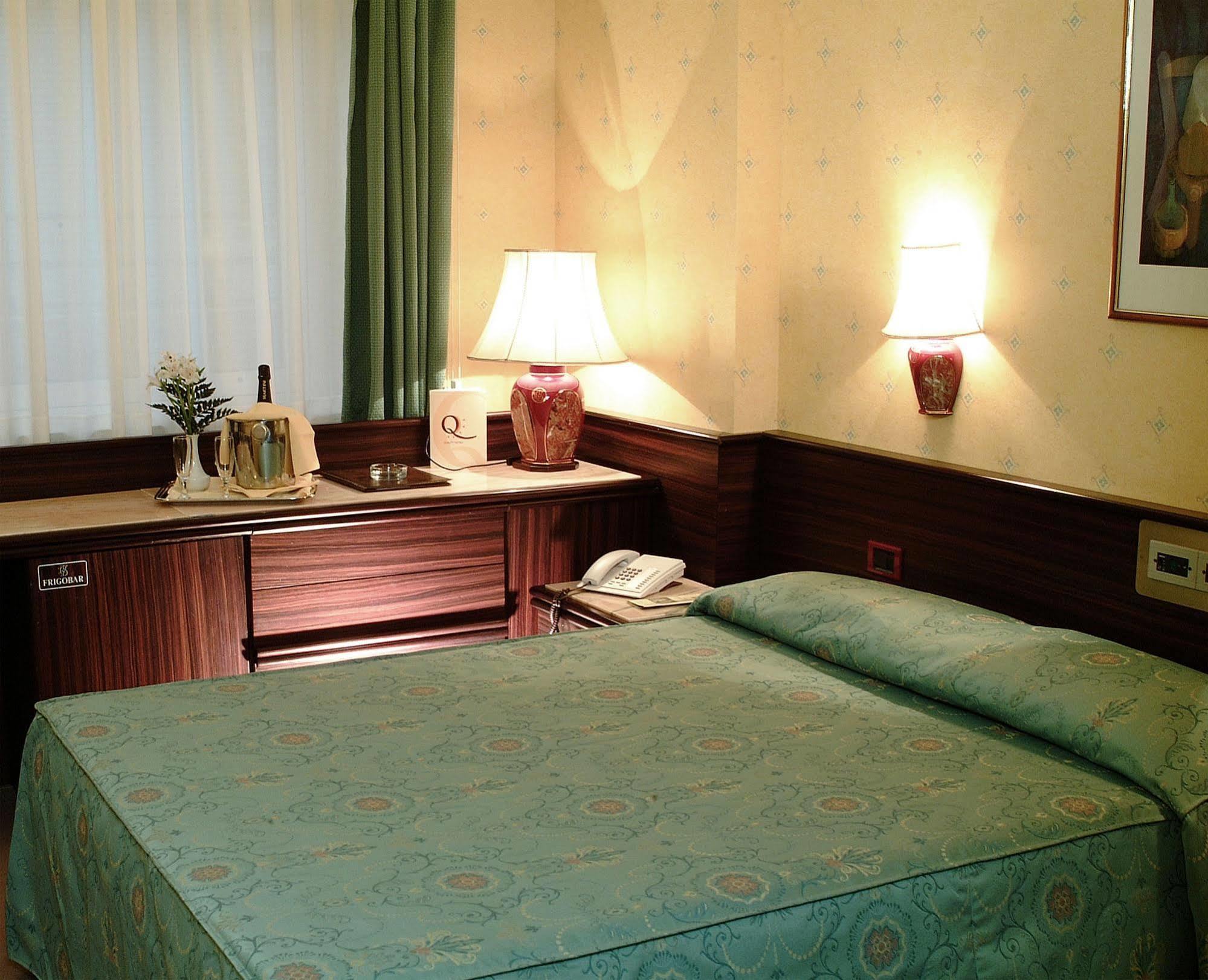 Hotel Leonardo Da Vinci Sassari Esterno foto